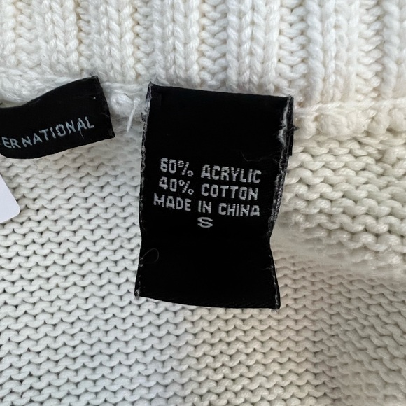 Cream Mode International Zipper Sweater Size Small 60% Acrylic 40% Cotton - Picture 5 of 5